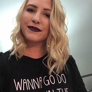 Meet your Posher, Leah